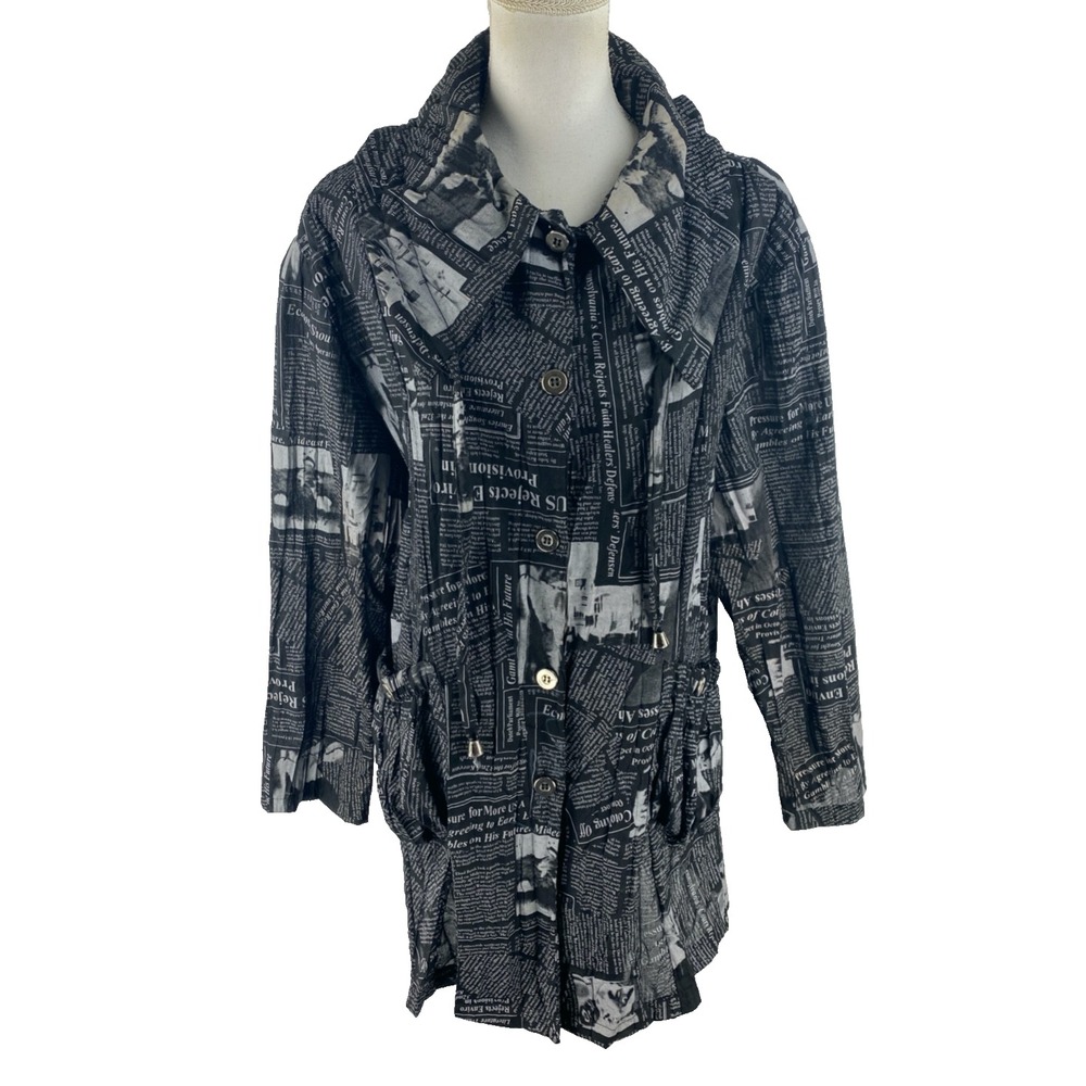 Sole Dione Studio Plus 1X Newspaper Printed Thin Jacket Art to‎ Wear Artsy